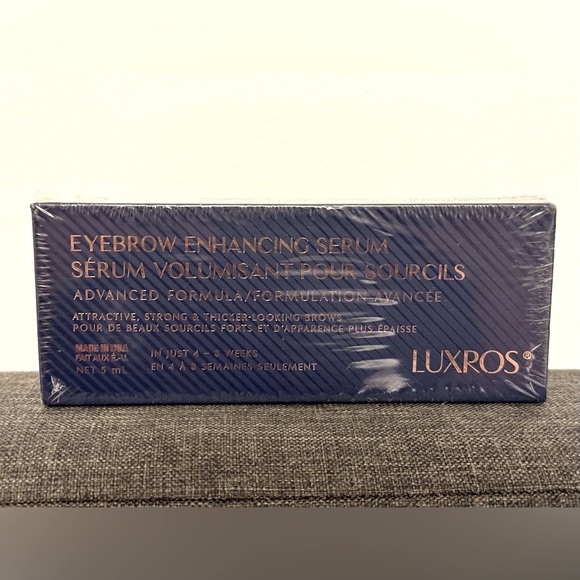 LUXROS‎ Eyebrow Enhancing Serum - Picture 3 of 4